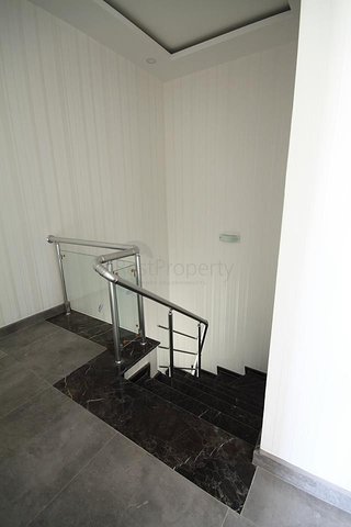 شقق بأحجام واسعة في وسط مدينة انطاليا