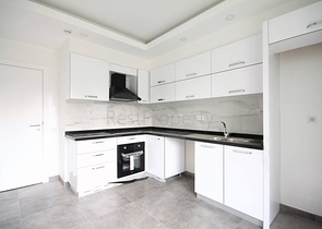 شقق بأحجام واسعة في وسط مدينة انطاليا