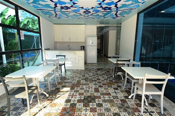 شقة في مجمع مميز في الانيا