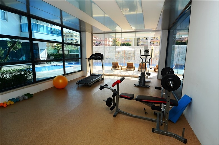 شقة في مجمع مميز في الانيا