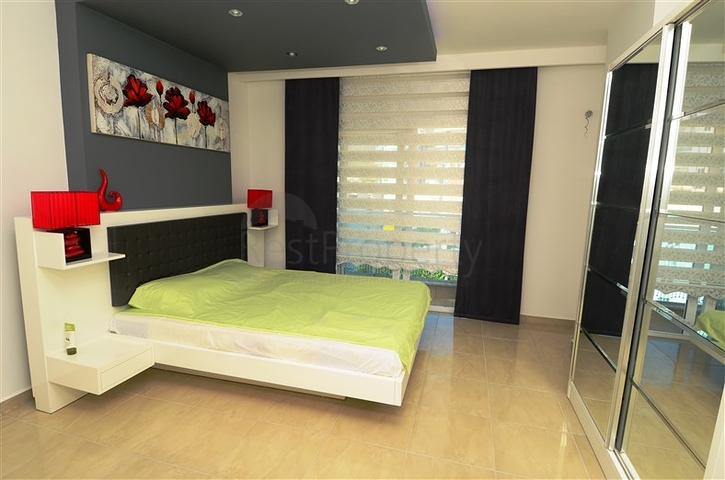 شقة في مجمع مميز في الانيا