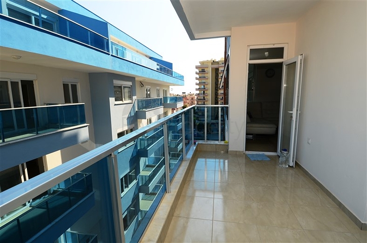 شقة في مجمع مميز في الانيا