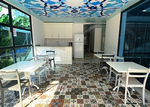 شقة في مجمع مميز في الانيا