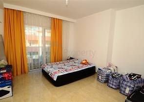 شقة في مجمع مميز في الانيا