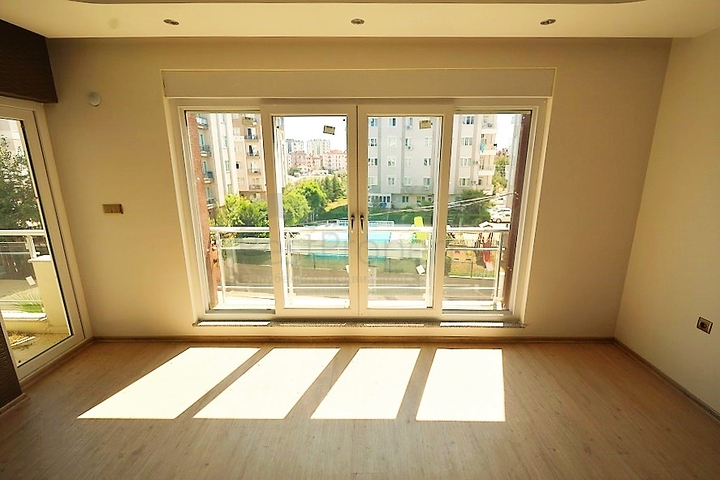 شقة ثلاث غرف و صالة في مركز انطاليا