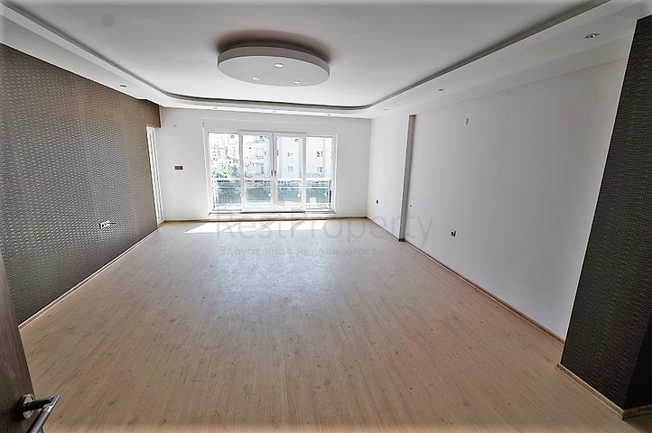 شقة ثلاث غرف و صالة في مركز انطاليا