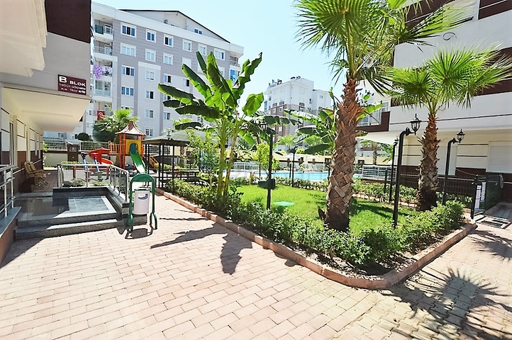 شقة ثلاث غرف و صالة في مركز انطاليا