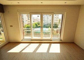 شقة ثلاث غرف و صالة في مركز انطاليا