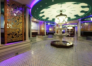 شقة مفروشة في مجمع مميز في الانيا