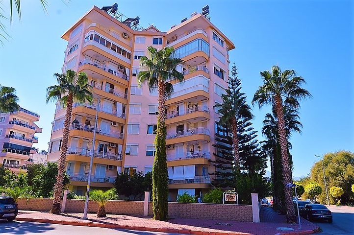 شقة غرفتين و صالة قريبة من البحر في انطاليا