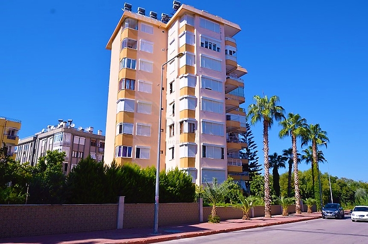 شقة غرفتين و صالة قريبة من البحر في انطاليا