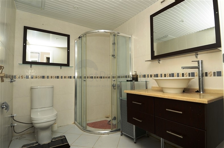 شقة غرفتين و صالة في مجمع عصري