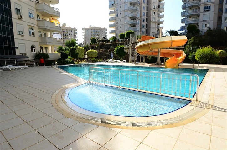 شقة غرفتين و صالة في مجمع عصري