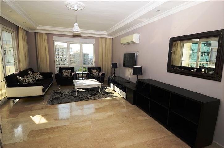 شقة غرفتين و صالة في مجمع عصري