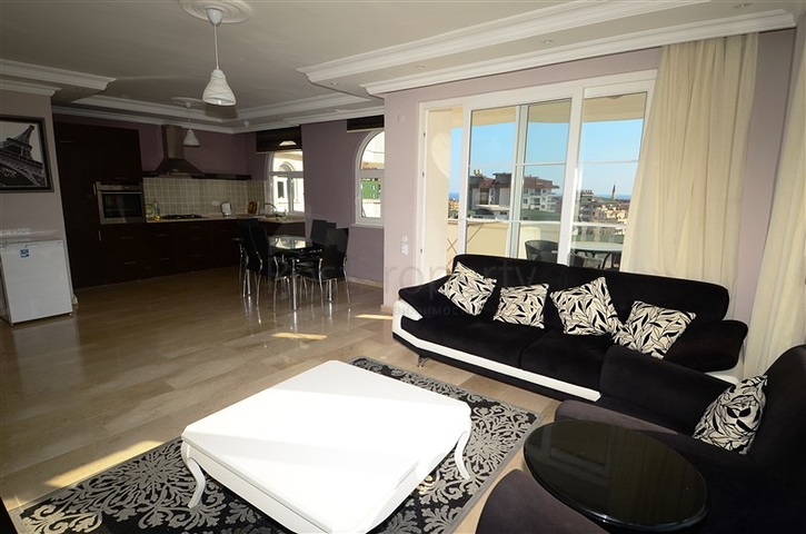 شقة غرفتين و صالة في مجمع عصري