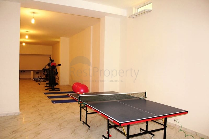 شقق في مجمع جديد في الانيا على مقربة من البحر