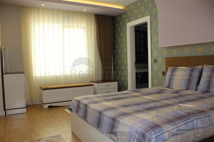 شقق في مجمع جديد في الانيا على مقربة من البحر