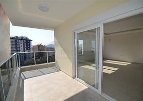 شقق بتصاميم مختلفة في توسمور الانيا