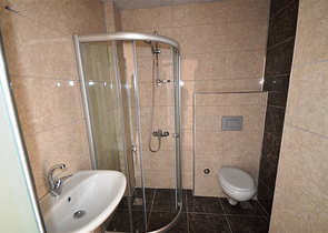 شقق بتصاميم مختلفة في توسمور الانيا