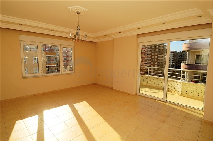 شقة باطلالة بحرية رائعة وغرفتي نوم في ماهموت لار , ألانيا