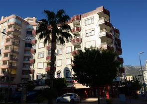 شقة باطلالة بحرية رائعة وغرفتي نوم في ماهموت لار , ألانيا