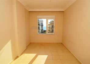 شقة باطلالة بحرية رائعة وغرفتي نوم في ماهموت لار , ألانيا