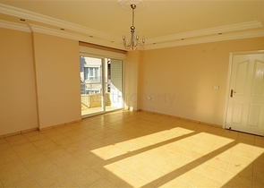 شقة باطلالة بحرية رائعة وغرفتي نوم في ماهموت لار , ألانيا