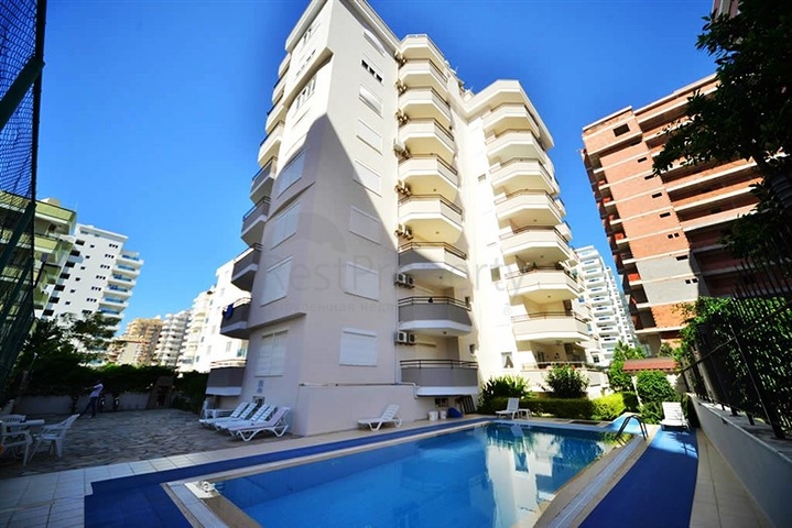 شقة بغرفتي نوم مع الأثاث الكامل للبيع في ماهموت لار , ألانيا