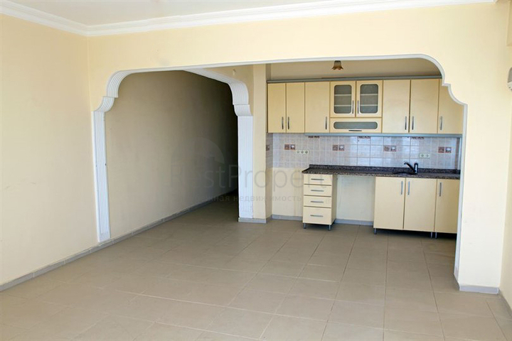 شقة على الخط الأول للبحر بغرفتي نوم في منطقة محمودلار - ألانيا 