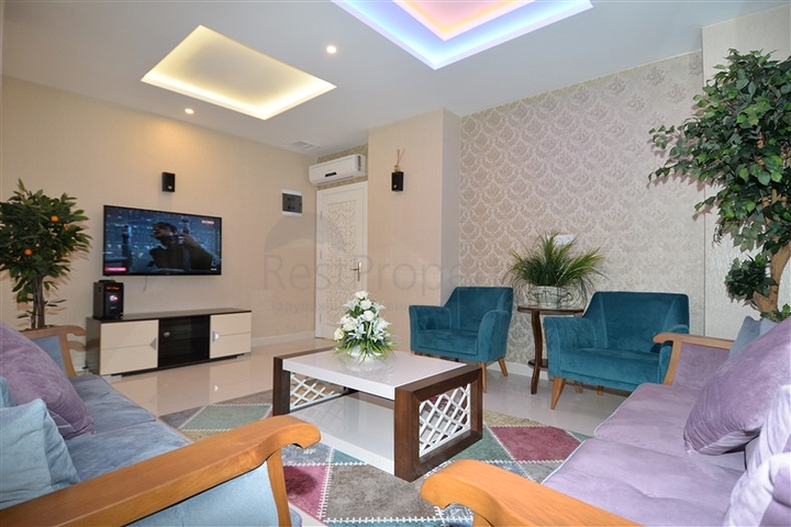 منازل فاخرة باطلالة بحرية خلابة على الخط الأول للبحر في محمودلار / الانيا