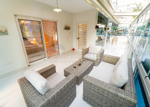 منازل فاخرة باطلالة بحرية خلابة على الخط الأول للبحر في محمودلار / الانيا