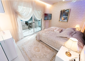 منازل فاخرة باطلالة بحرية خلابة على الخط الأول للبحر في محمودلار / الانيا