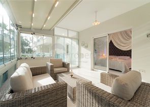 منازل فاخرة باطلالة بحرية خلابة على الخط الأول للبحر في محمودلار / الانيا