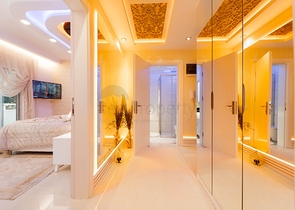 منازل فاخرة باطلالة بحرية خلابة على الخط الأول للبحر في محمودلار / الانيا