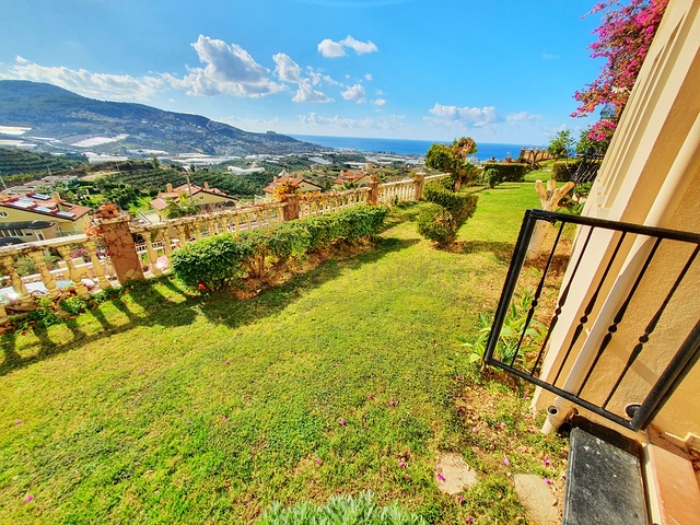 شقق باطلالات ساحرة على البحر في مجمع الغولد سيتي