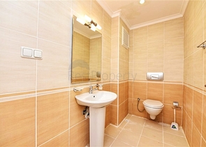 شقق باطلالات ساحرة على البحر في مجمع الغولد سيتي