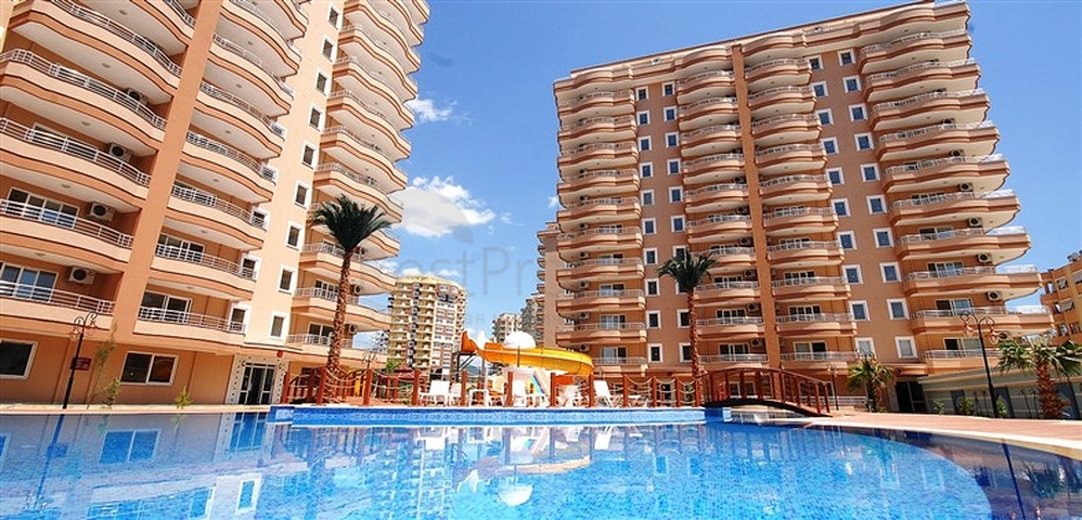 شقة بغرفتي نوم باطلالة مباشرة على البحر في الانيا 