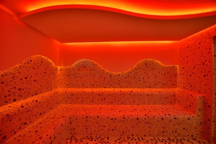 شقق ضمن مجمع يضاهي فنادق 5 نجوم في الانيا