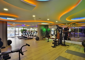 شقق ضمن مجمع يضاهي فنادق 5 نجوم في الانيا