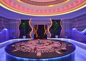 شقق ضمن مجمع يضاهي فنادق 5 نجوم في الانيا