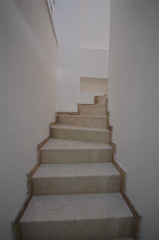 دوبلكس مفروشة مطلة على البحر في كيستيل