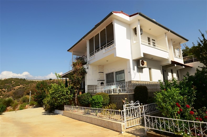 دوبلكس بغرفتين مع إطلالة على البحر في دميرتاش