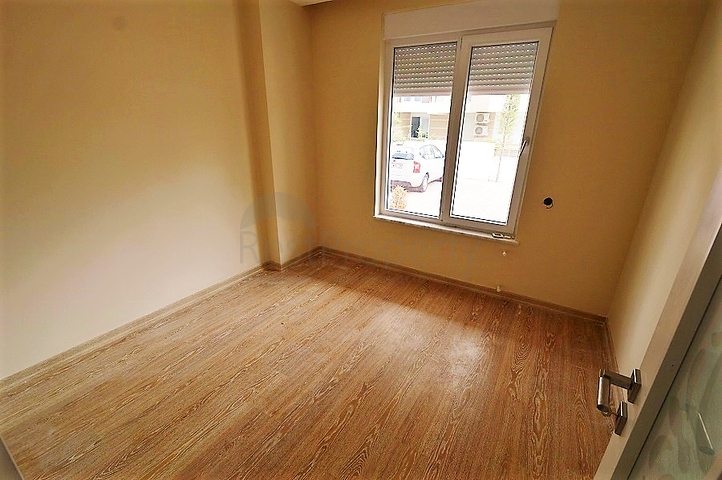 شقة بغرفتي نوم مؤثثة بالكامل في ليمان , كونيالتي , انطاليا