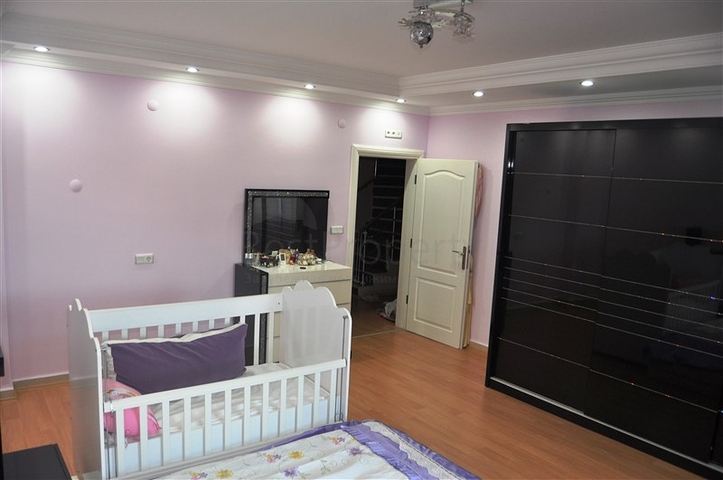 بينت هاوس ضمن مجمع عصري في مركز مدينة ألانيا