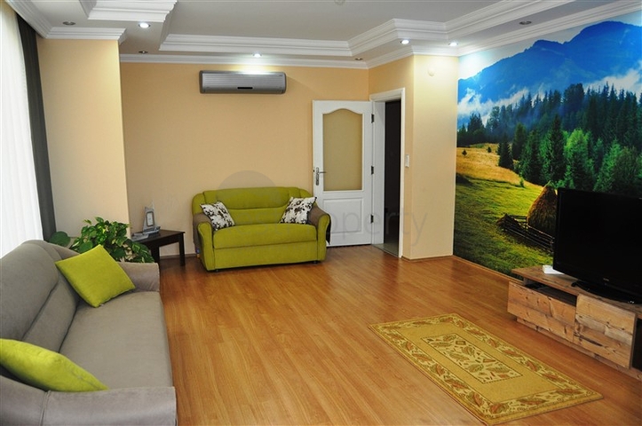 بينت هاوس ضمن مجمع عصري في مركز مدينة ألانيا