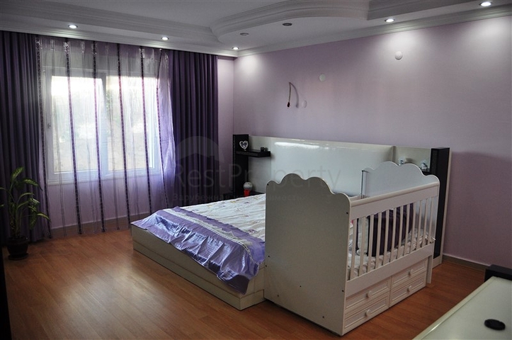 بينت هاوس ضمن مجمع عصري في مركز مدينة ألانيا