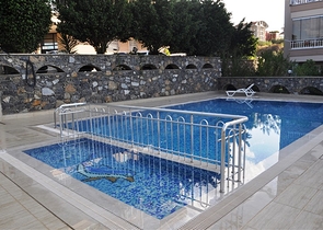 بينت هاوس ضمن مجمع عصري في مركز مدينة ألانيا