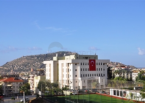 بينت هاوس ضمن مجمع عصري في مركز مدينة ألانيا