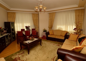 بنتهاوس مطلة على البحر في وسط ألانيا