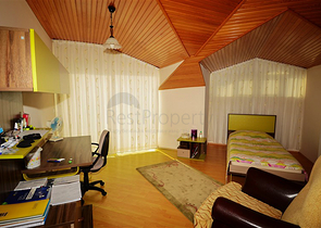 بنتهاوس مطلة على البحر في وسط ألانيا